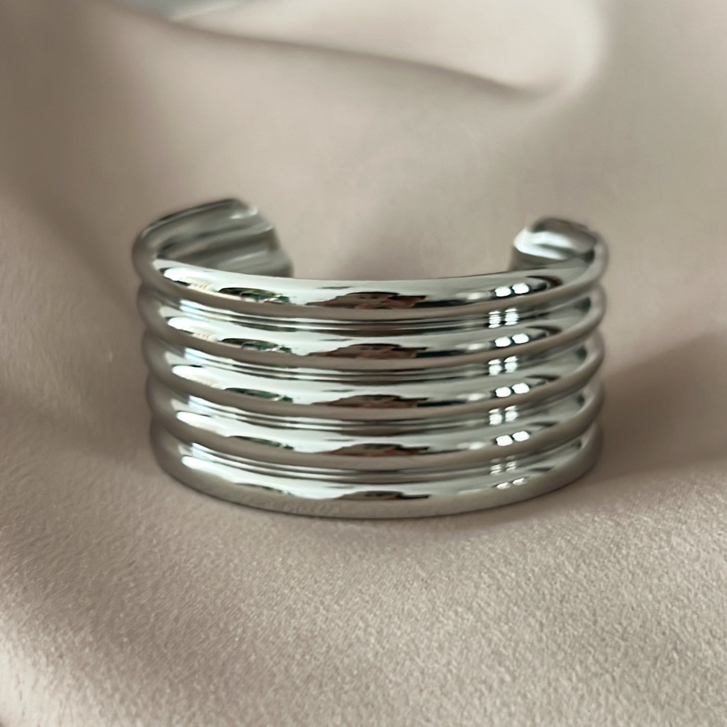 Jeanne Cuff Bracelet