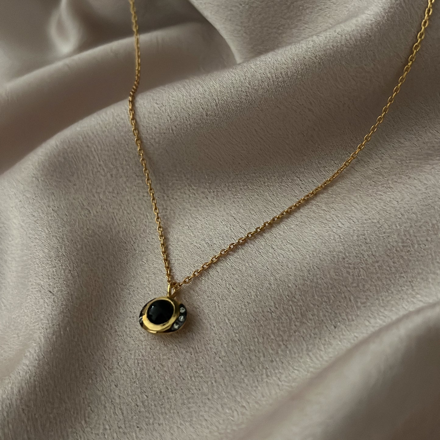 Handcrafted Black Onyx Pendant Necklace