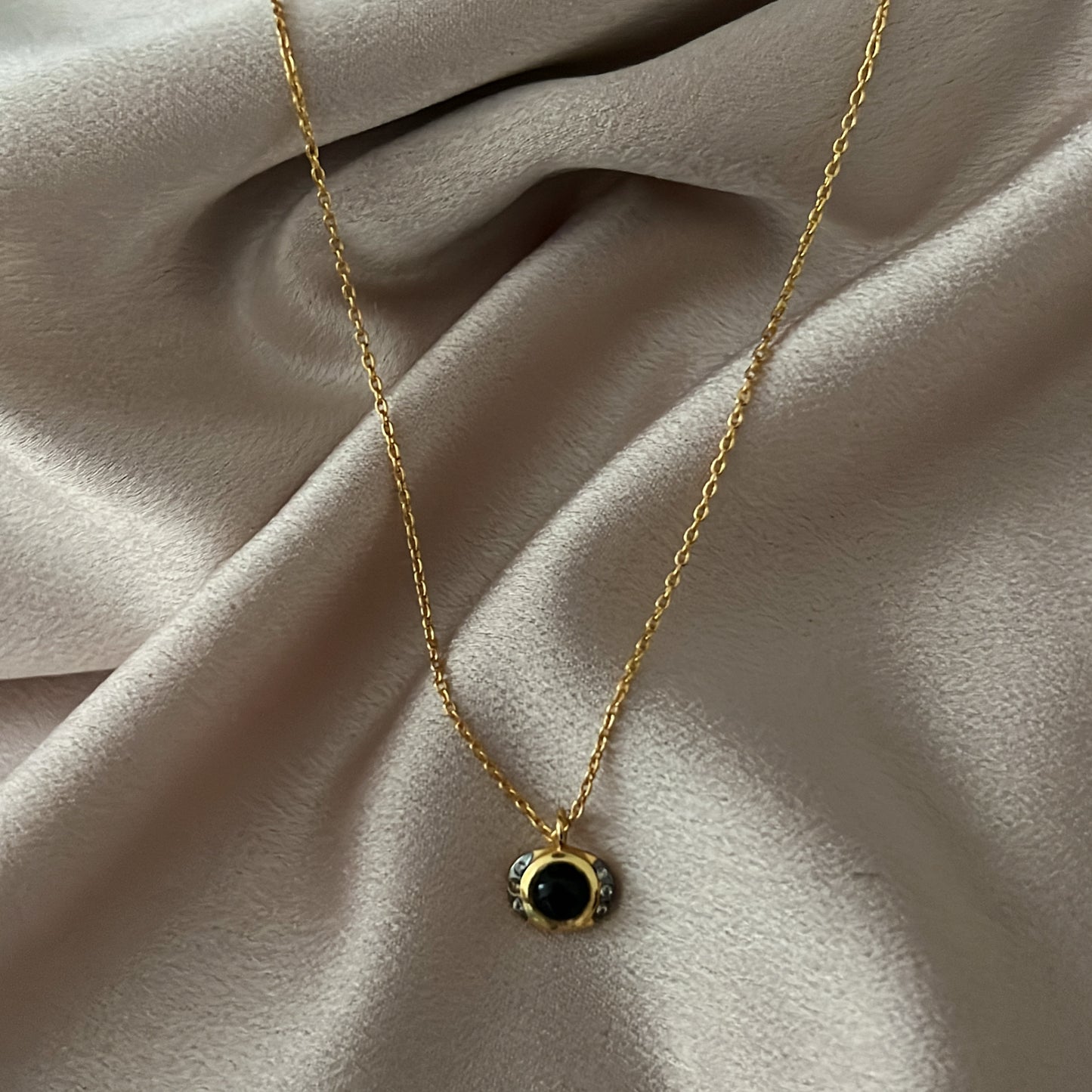 Handcrafted Black Onyx Pendant Necklace