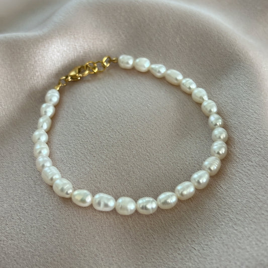 Kelly Stainless Steel Pearl Bracelet