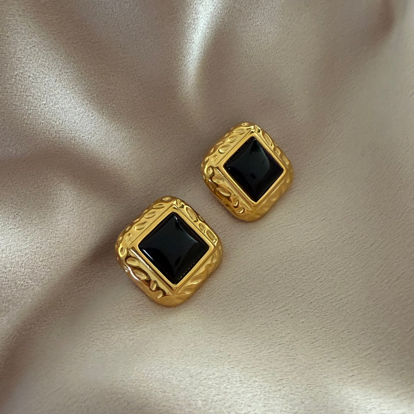 Amalfi Studs