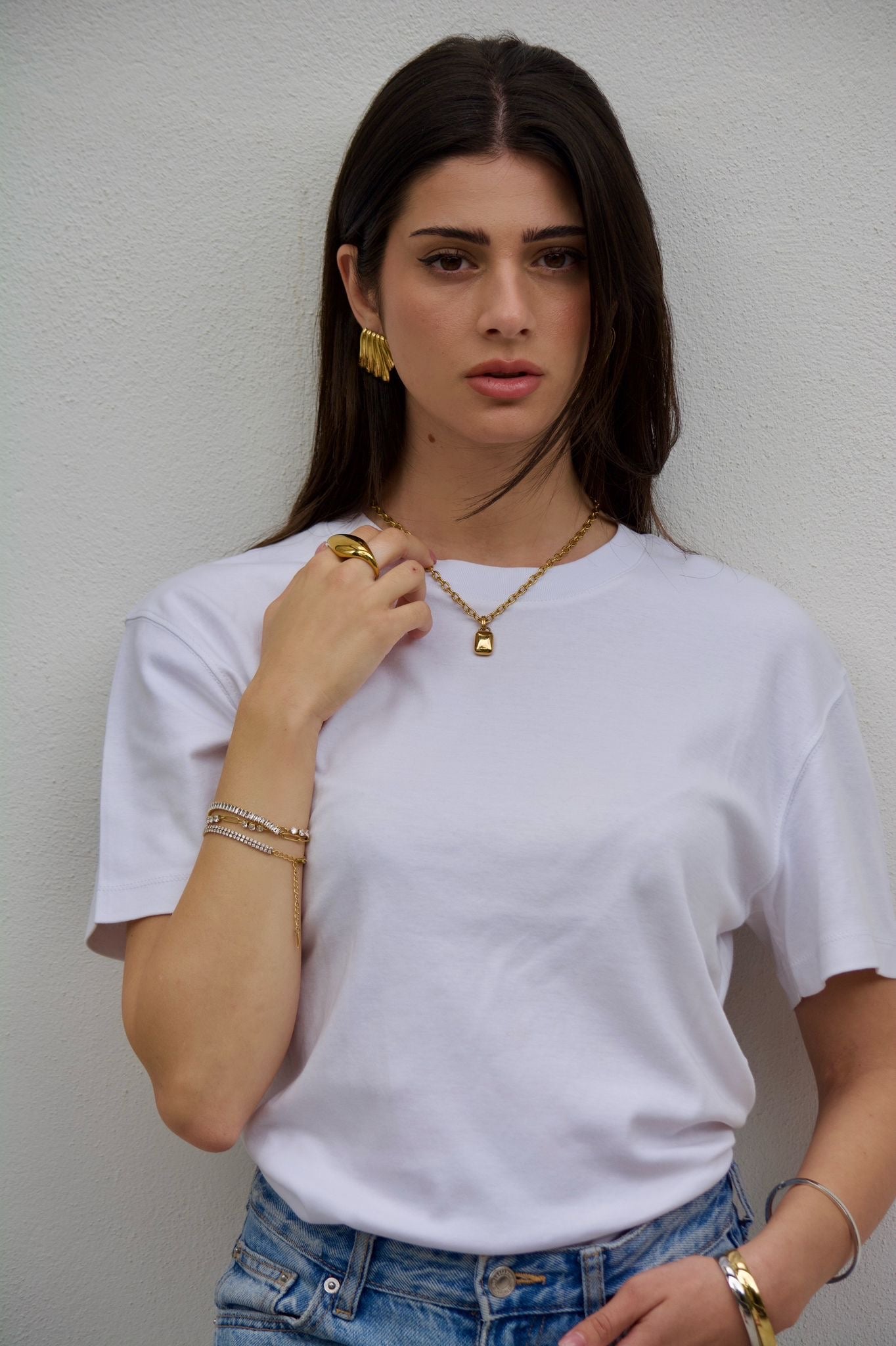 Davinia Pendant Necklace