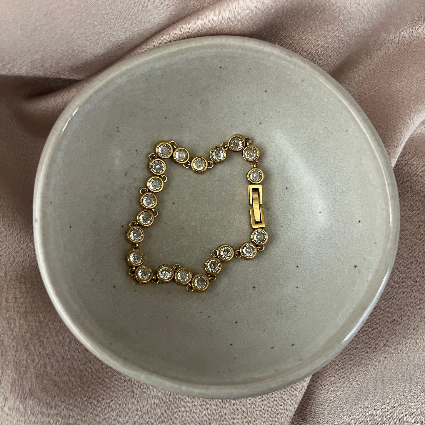 Lucy Round Tennis Bracelet