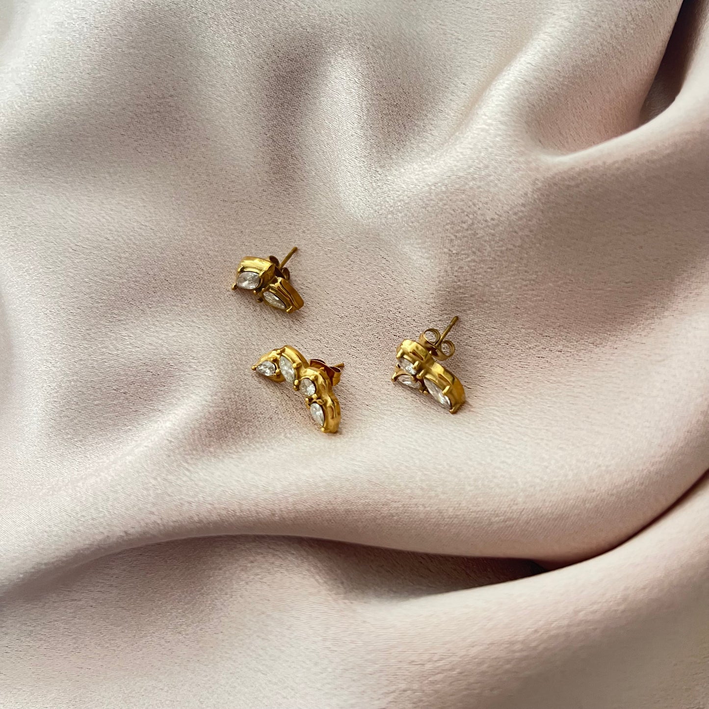 Liz Set of 3 Cluster Studs