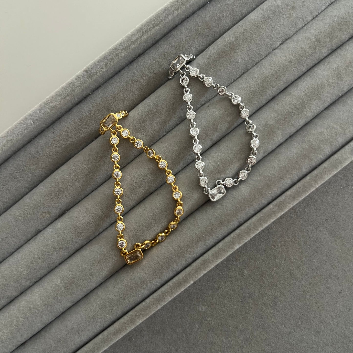 Cassandra Ear Crawler Cuff