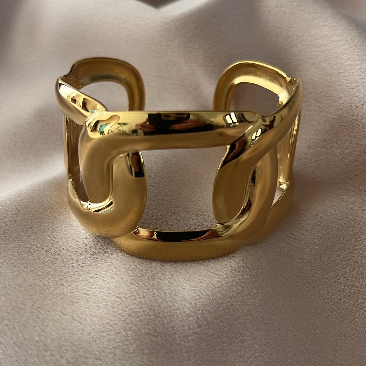 Courtney Gold Link Cuff