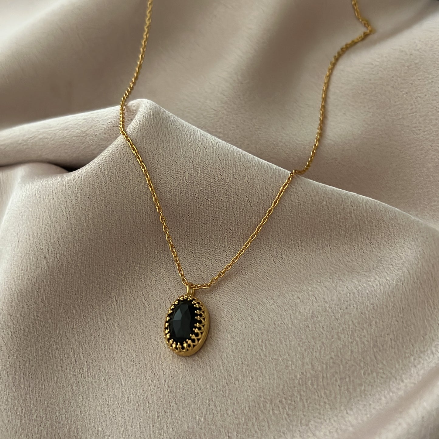 Handcrafted Black Onyx Pendant Necklace