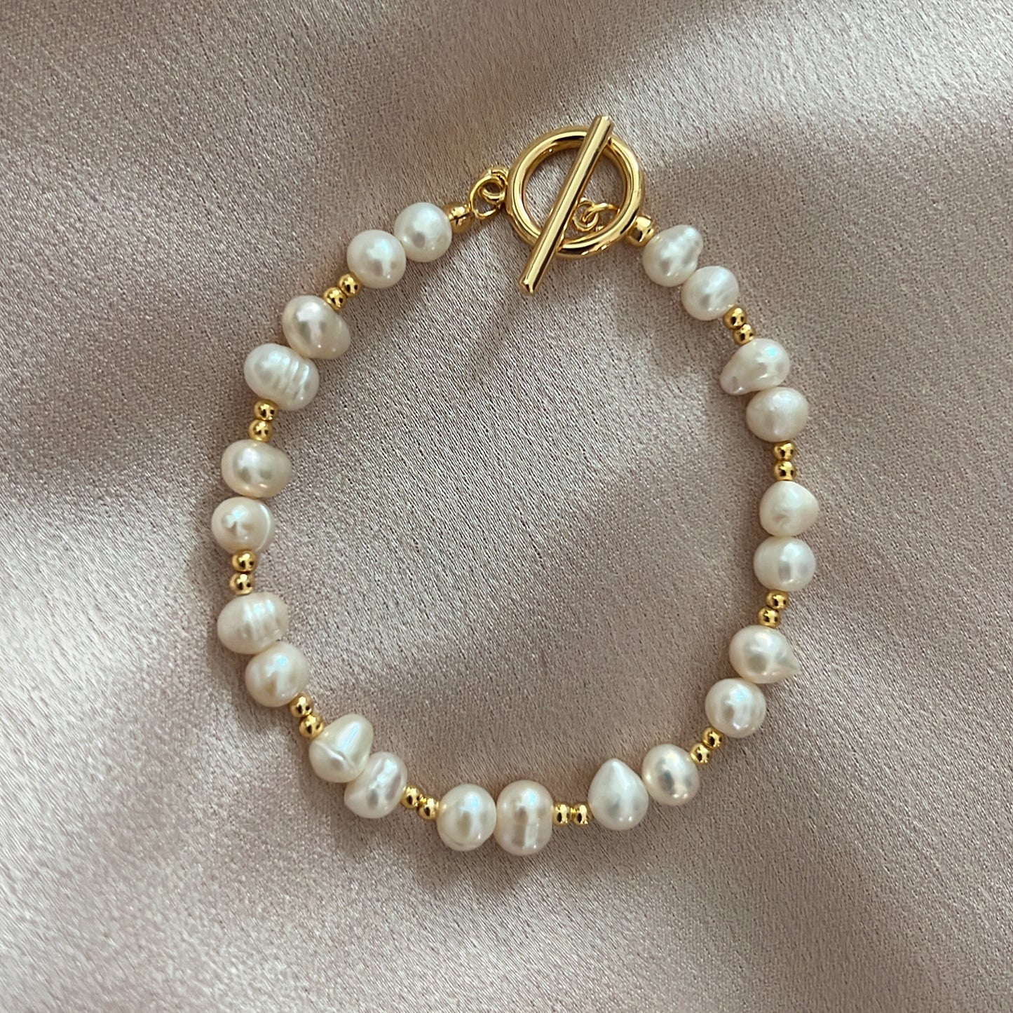 Caprice Pearl Bracelet