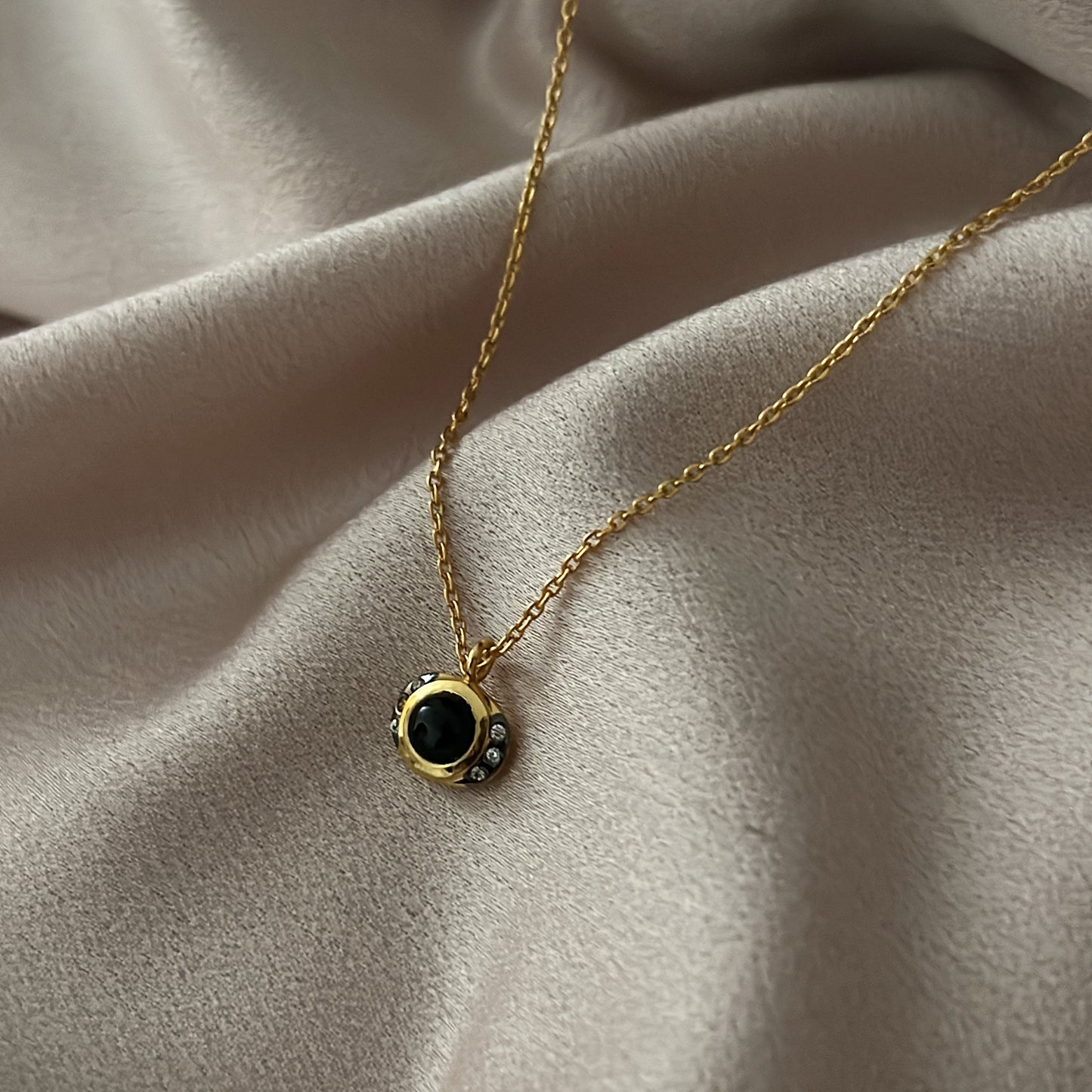 Handcrafted Black Onyx Pendant Necklace