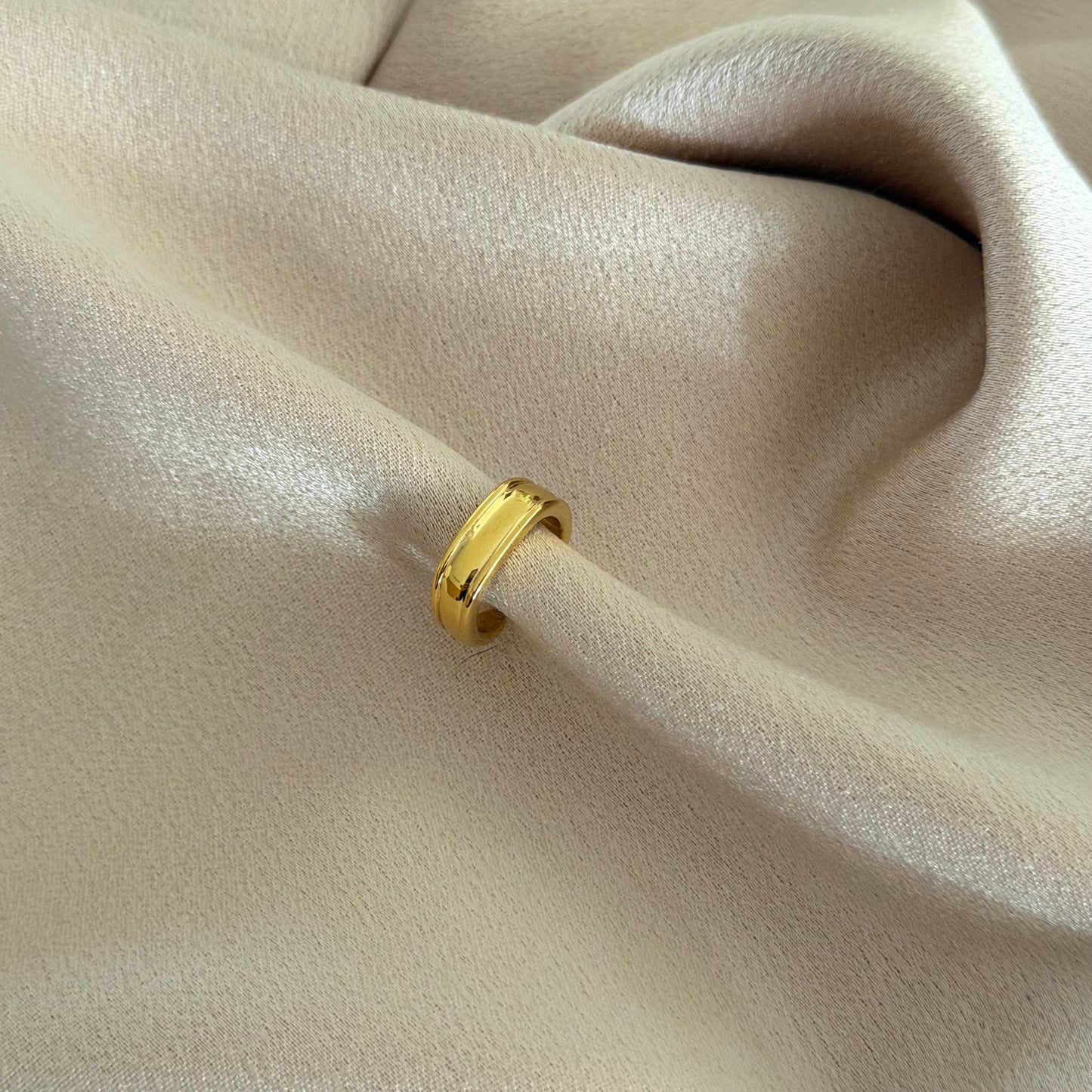 Cami Ear Cuff