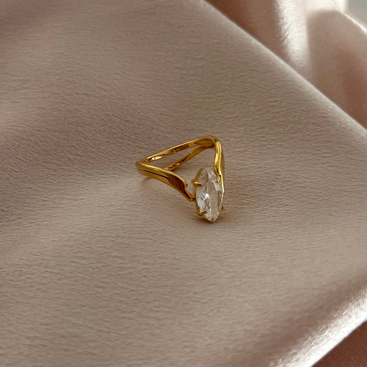 Aurelia Marquise Ring
