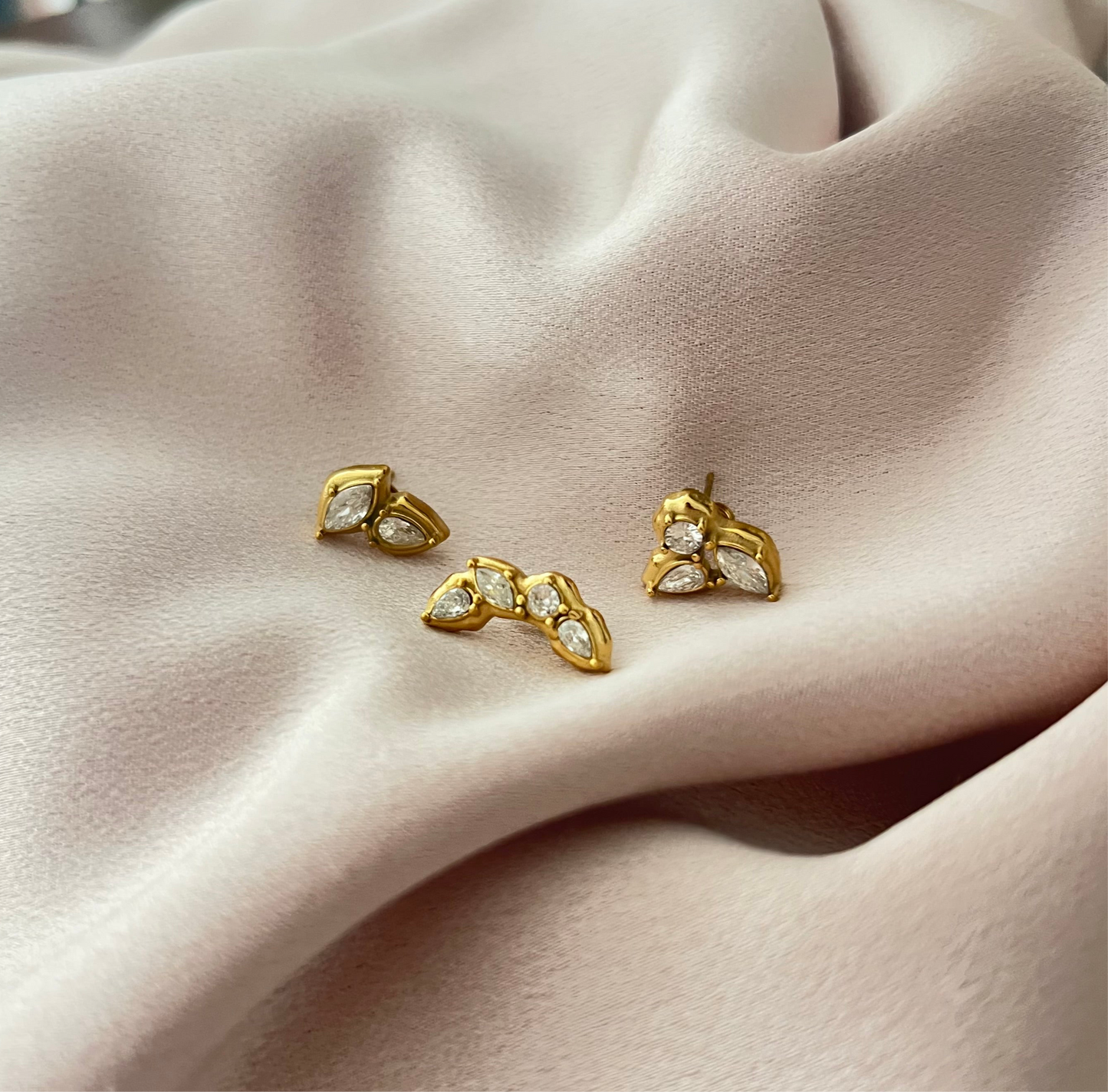 Liz Set of 3 Cluster Studs