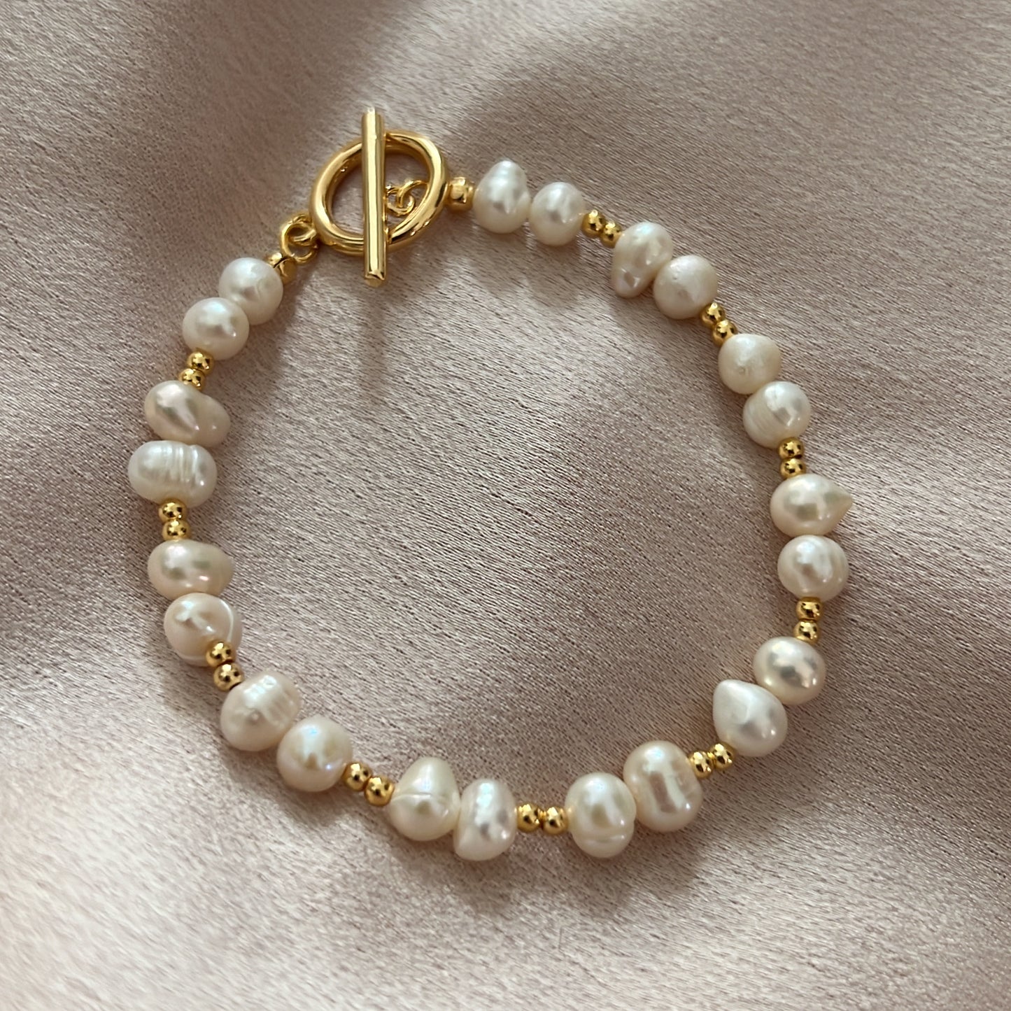 Caprice Pearl Bracelet