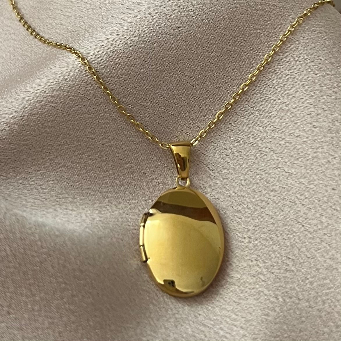 Tara Stainless Steel Locket