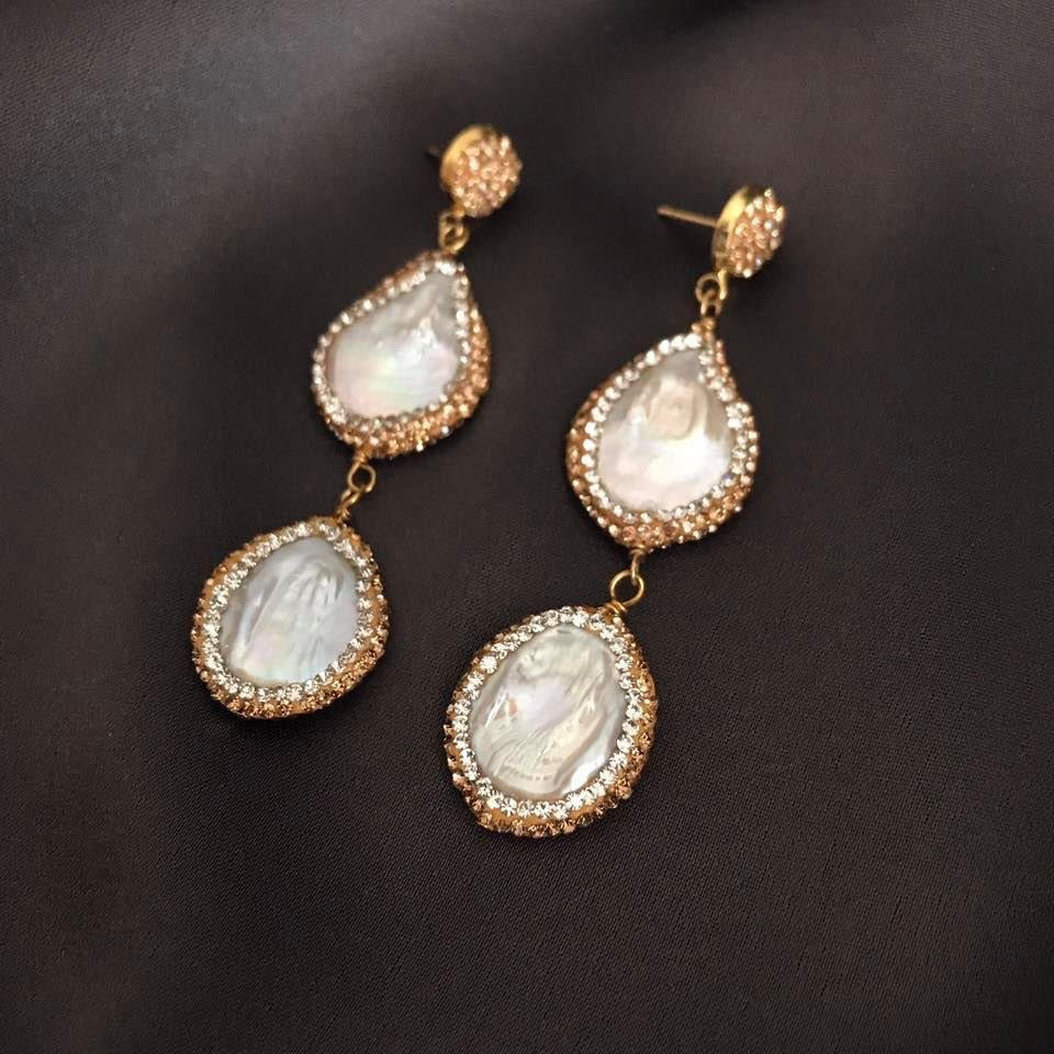 Giulia Pearl Earrings