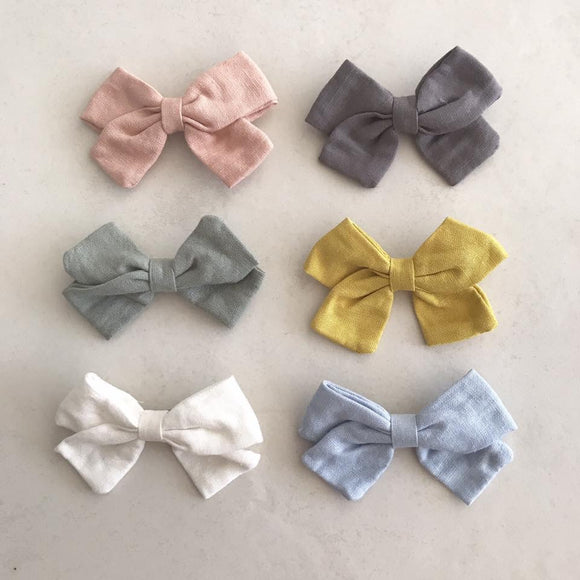 Set of 2 Linen Bow Clips