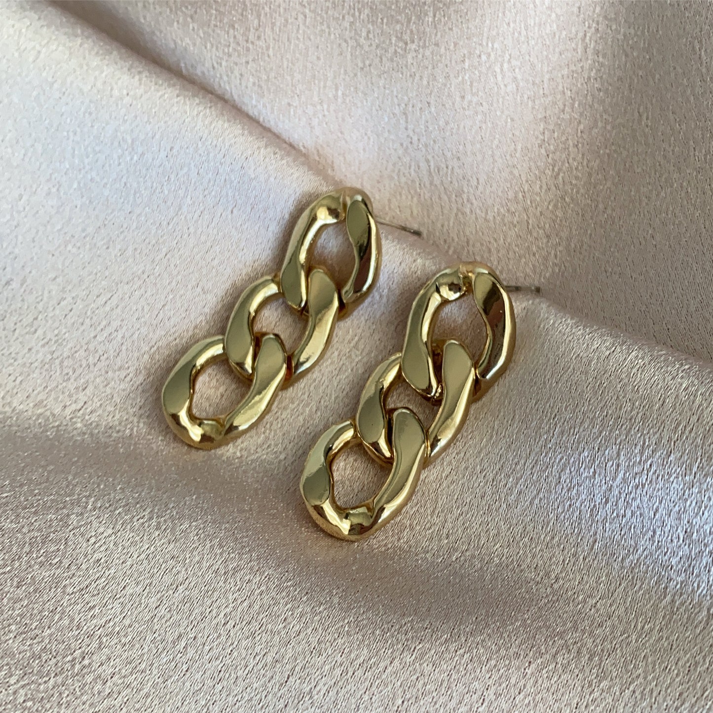 Sandra Link Earrings