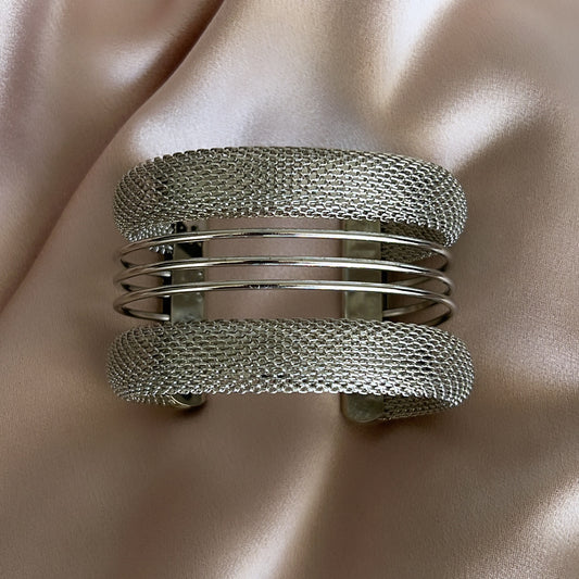 Eve Cuff