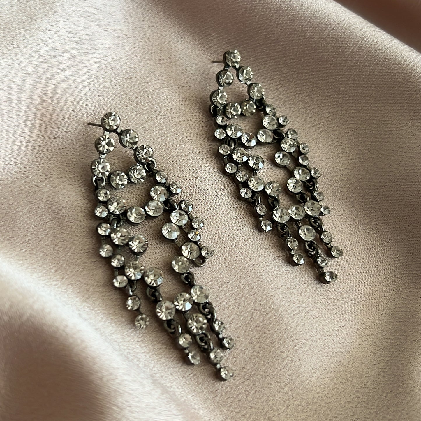 Joelle Earrings