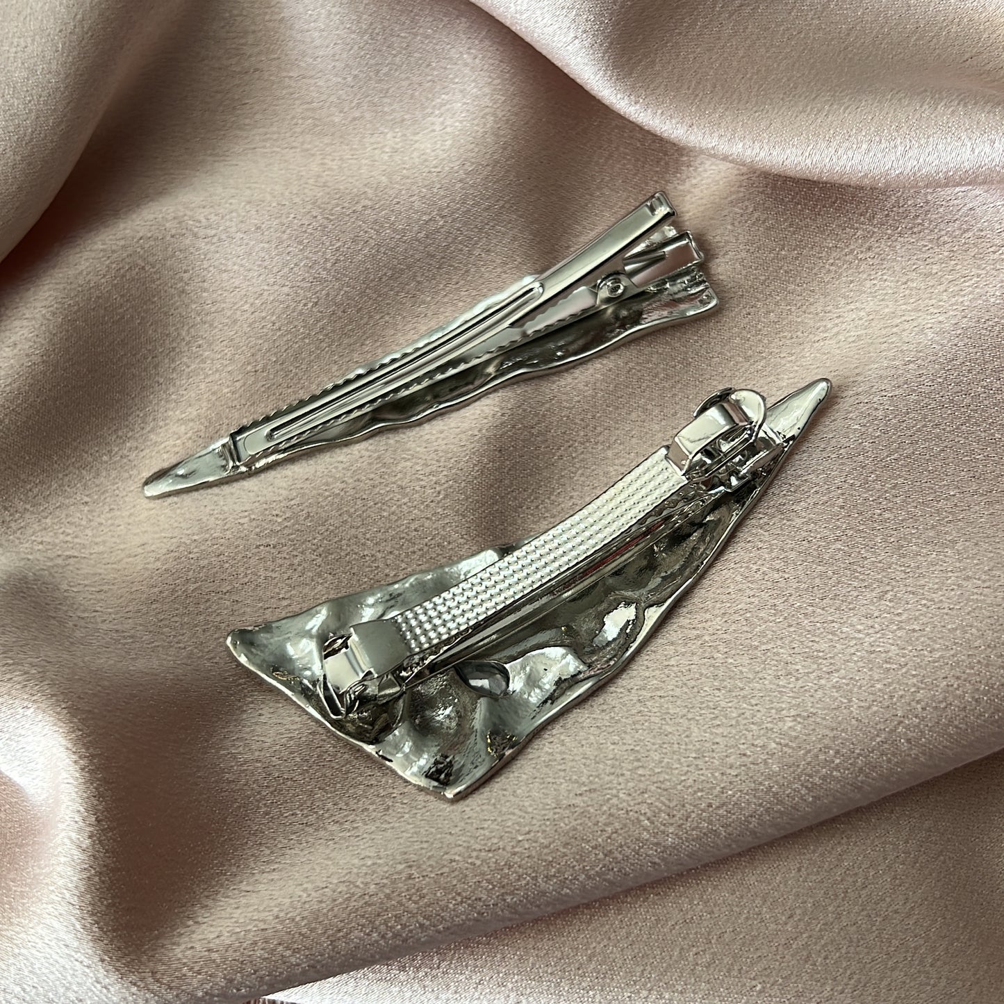 Set of 2 Hammered Metal Hair Clips