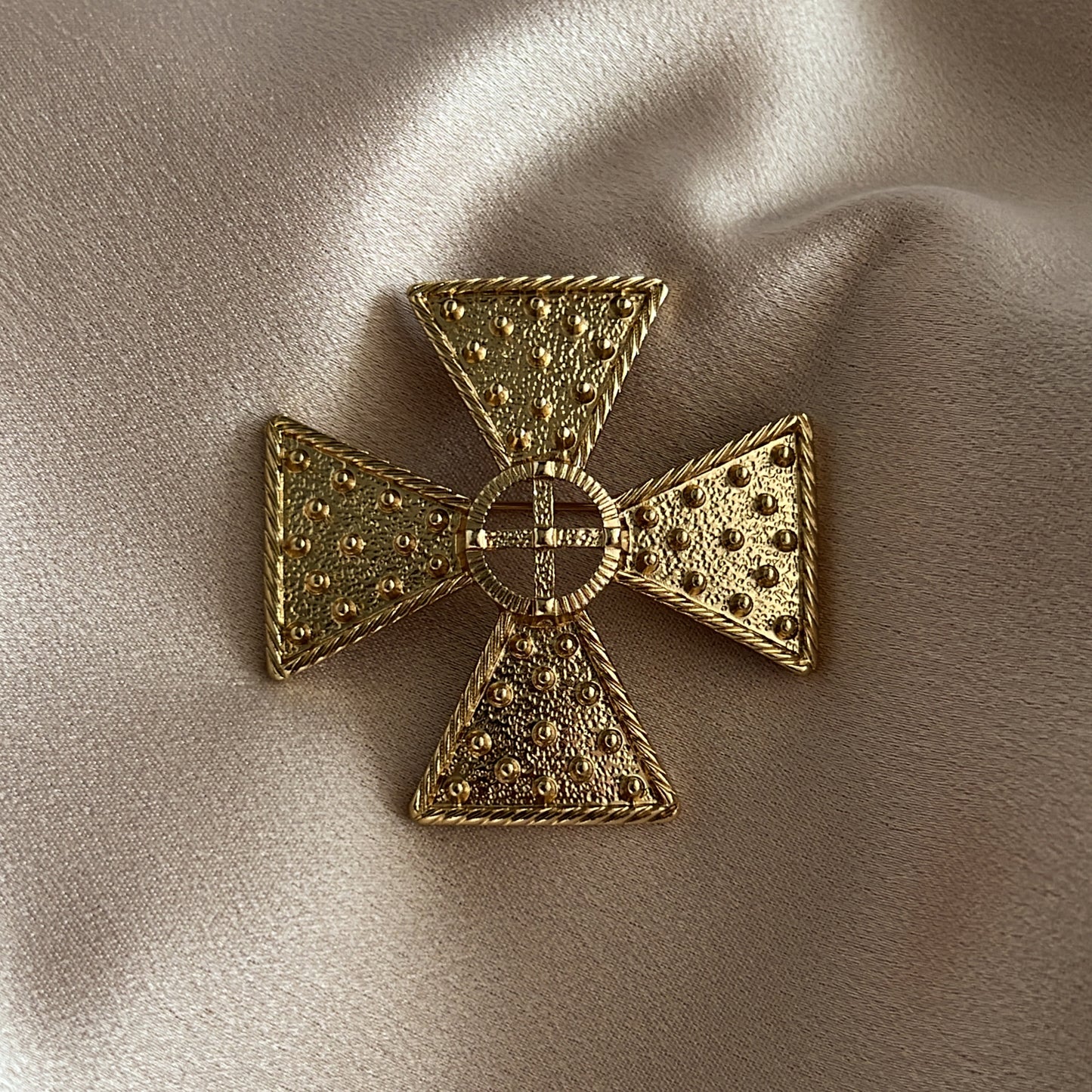 Delilah Brooch